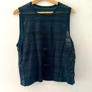 Lululemon mesh cropped tank - size 12
